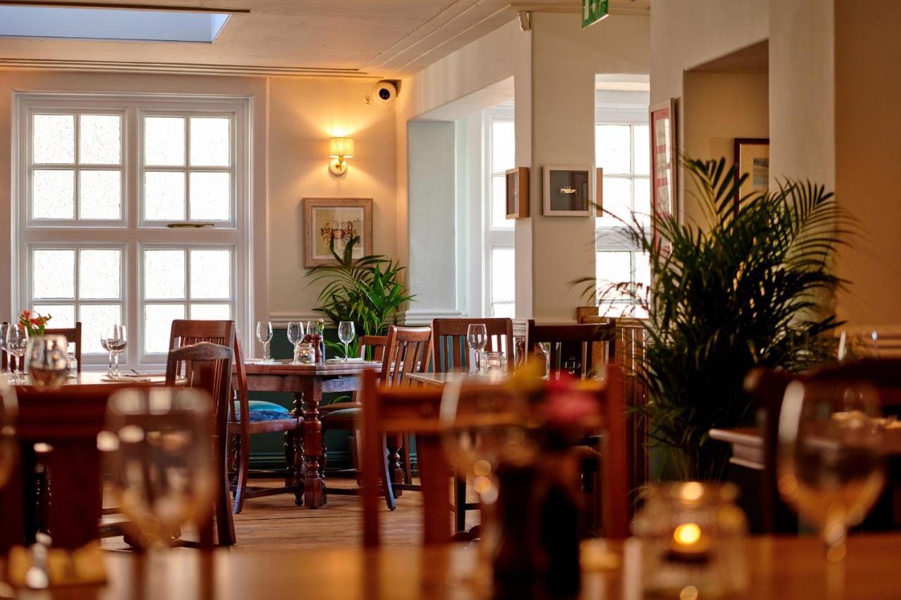The Ship Hotel Parkgate  Exterior foto