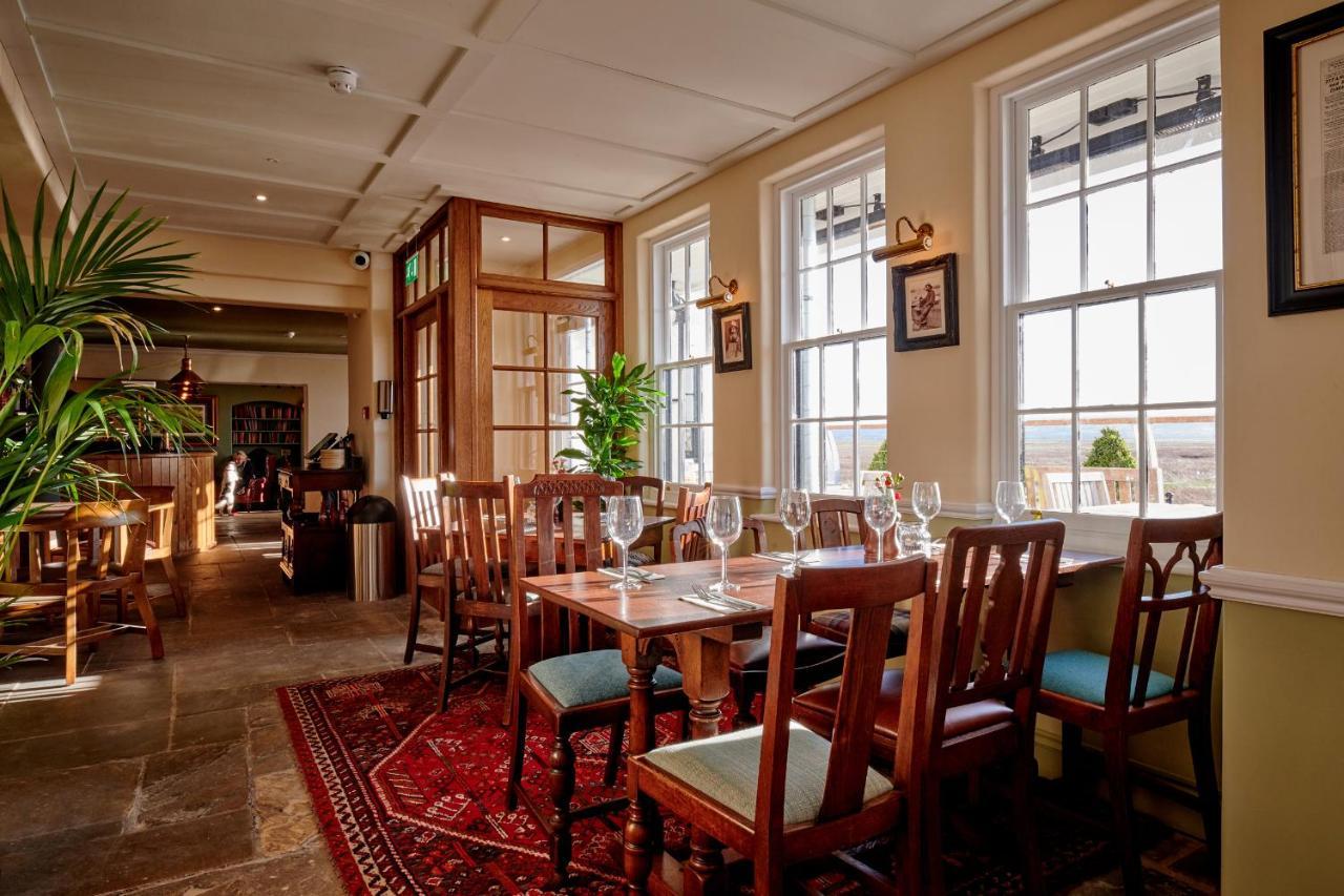 The Ship Hotel Parkgate  Exterior foto